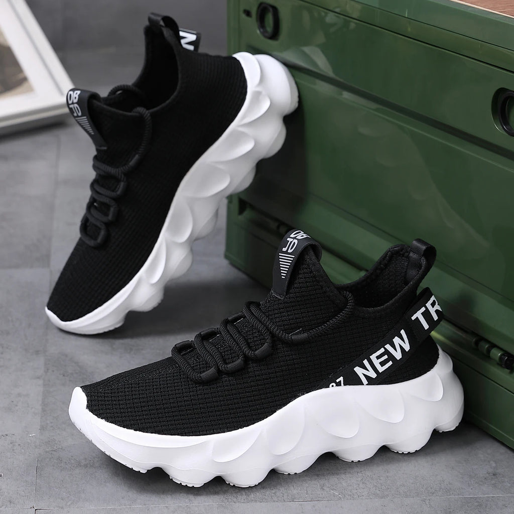 Men's Large Size Outdoor Hiking And Running Shoes Comfortable Casual