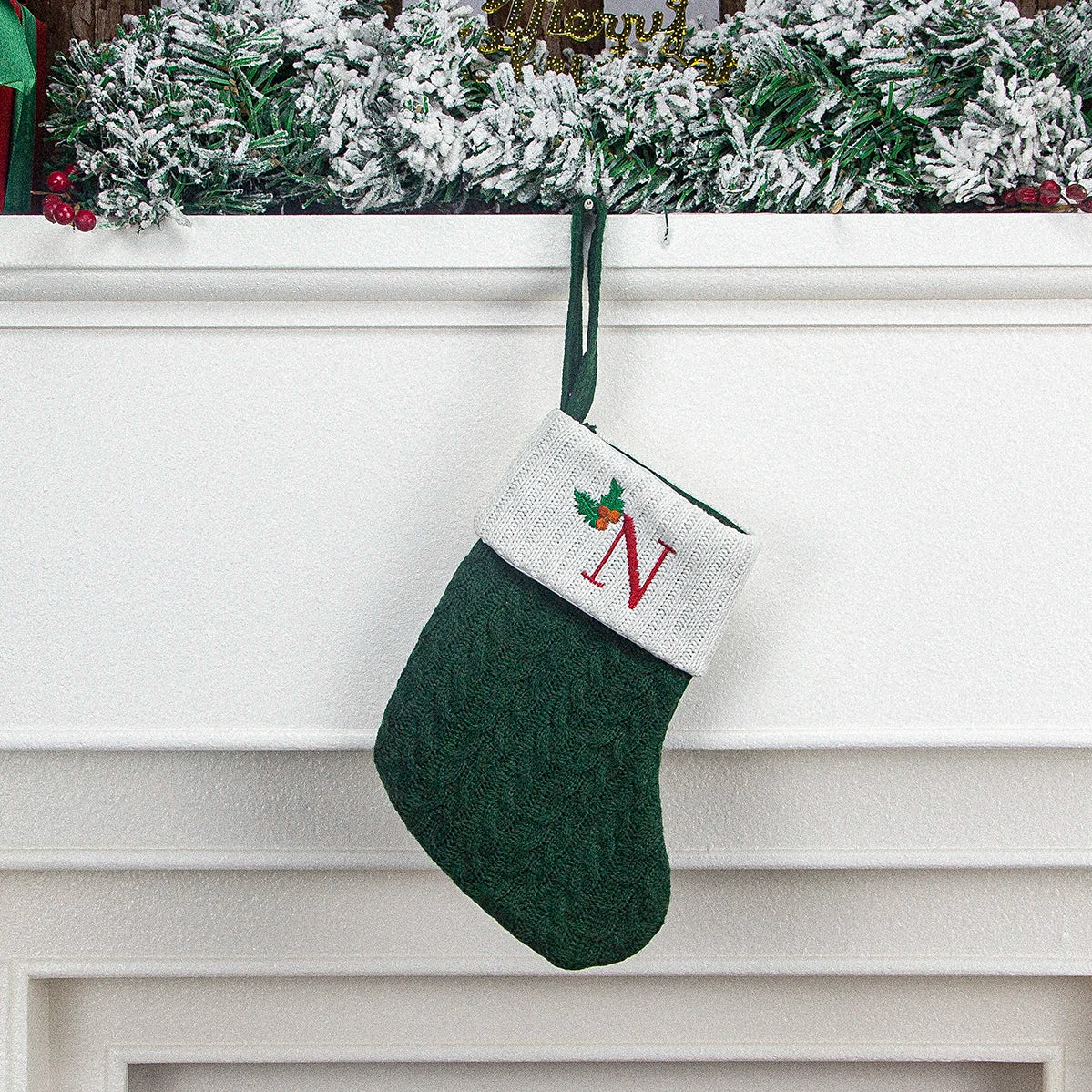 Christmas stocking festival decorations, green 26-letter Christmas tree pendant gift bag socks hotel party supplies hanger