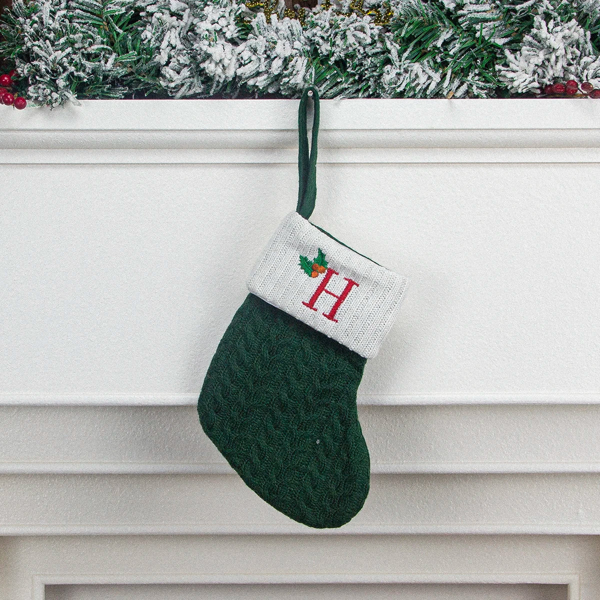 Christmas stocking festival decorations, green 26-letter Christmas tree pendant gift bag socks hotel party supplies hanger