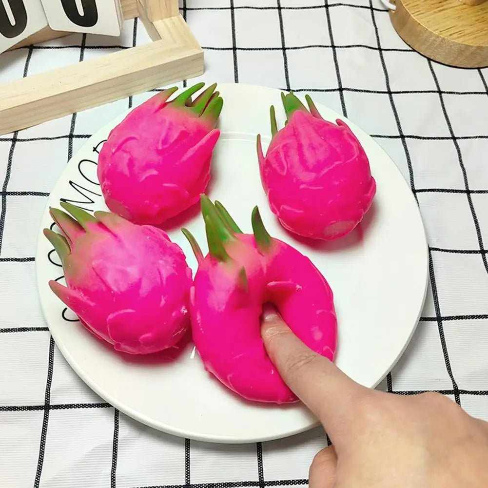 Dragon Fruit Squish bal geschenk Squishy Squeeze Stress Reliever Fidget sensorisch speelgoed Simulatie Fruit Food, Squeeze Balls