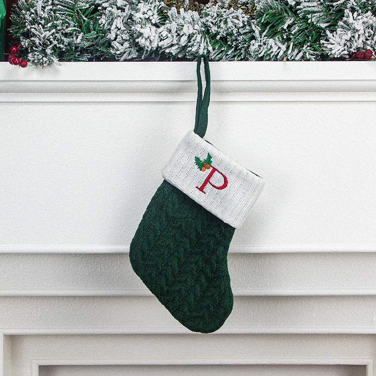 Christmas stocking festival decorations, green 26-letter Christmas tree pendant gift bag socks hotel party supplies hanger