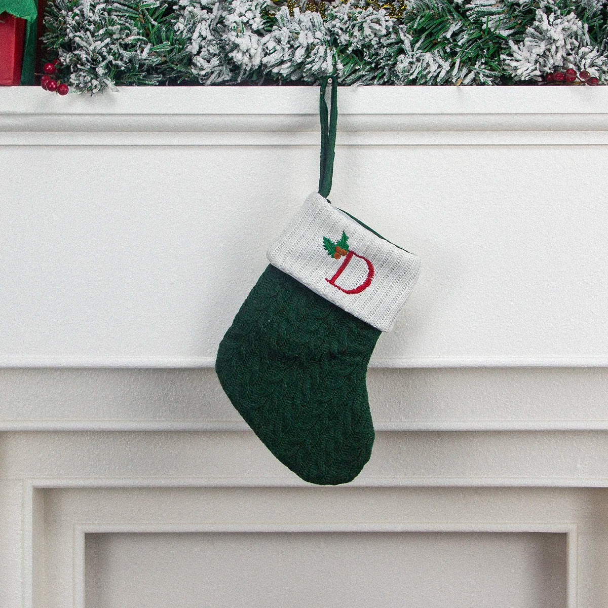 Christmas stocking festival decorations, green 26-letter Christmas tree pendant gift bag socks hotel party supplies hanger