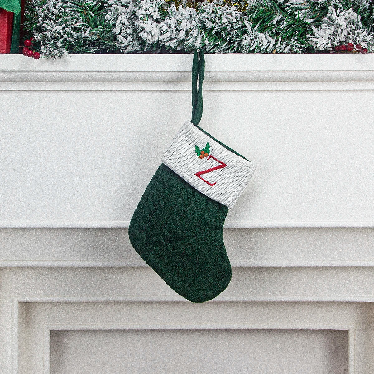 Christmas stocking festival decorations, green 26-letter Christmas tree pendant gift bag socks hotel party supplies hanger
