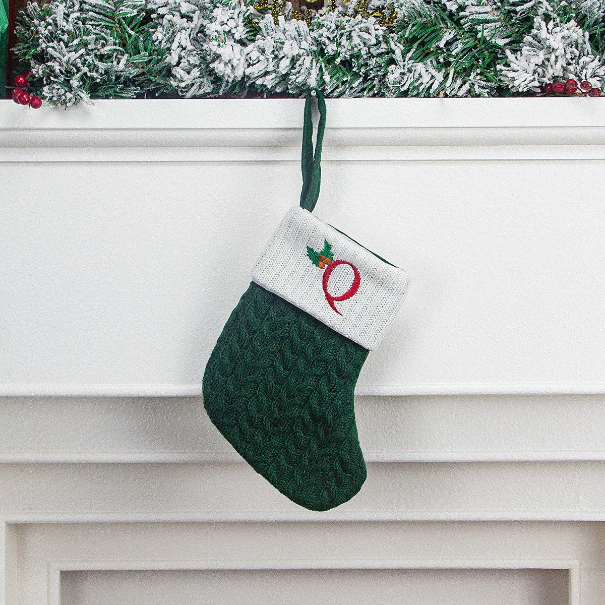 Christmas stocking festival decorations, green 26-letter Christmas tree pendant gift bag socks hotel party supplies hanger