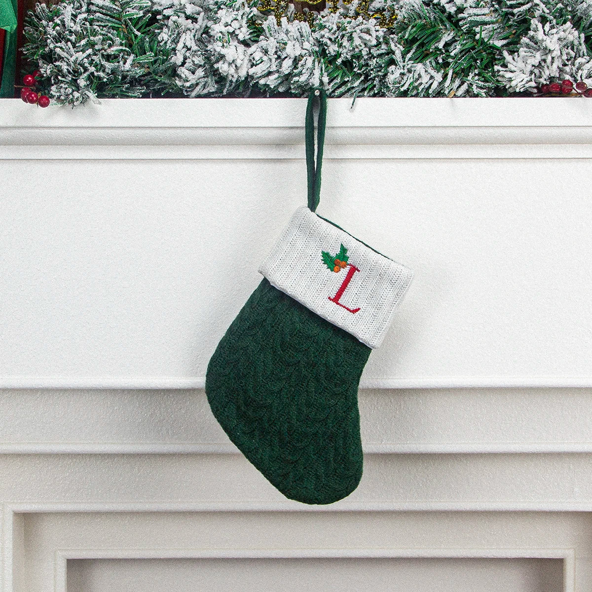 Christmas stocking festival decorations, green 26-letter Christmas tree pendant gift bag socks hotel party supplies hanger