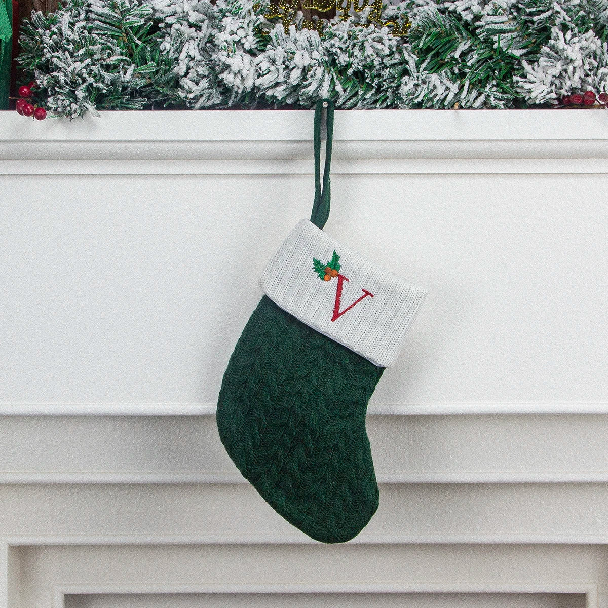 Christmas stocking festival decorations, green 26-letter Christmas tree pendant gift bag socks hotel party supplies hanger